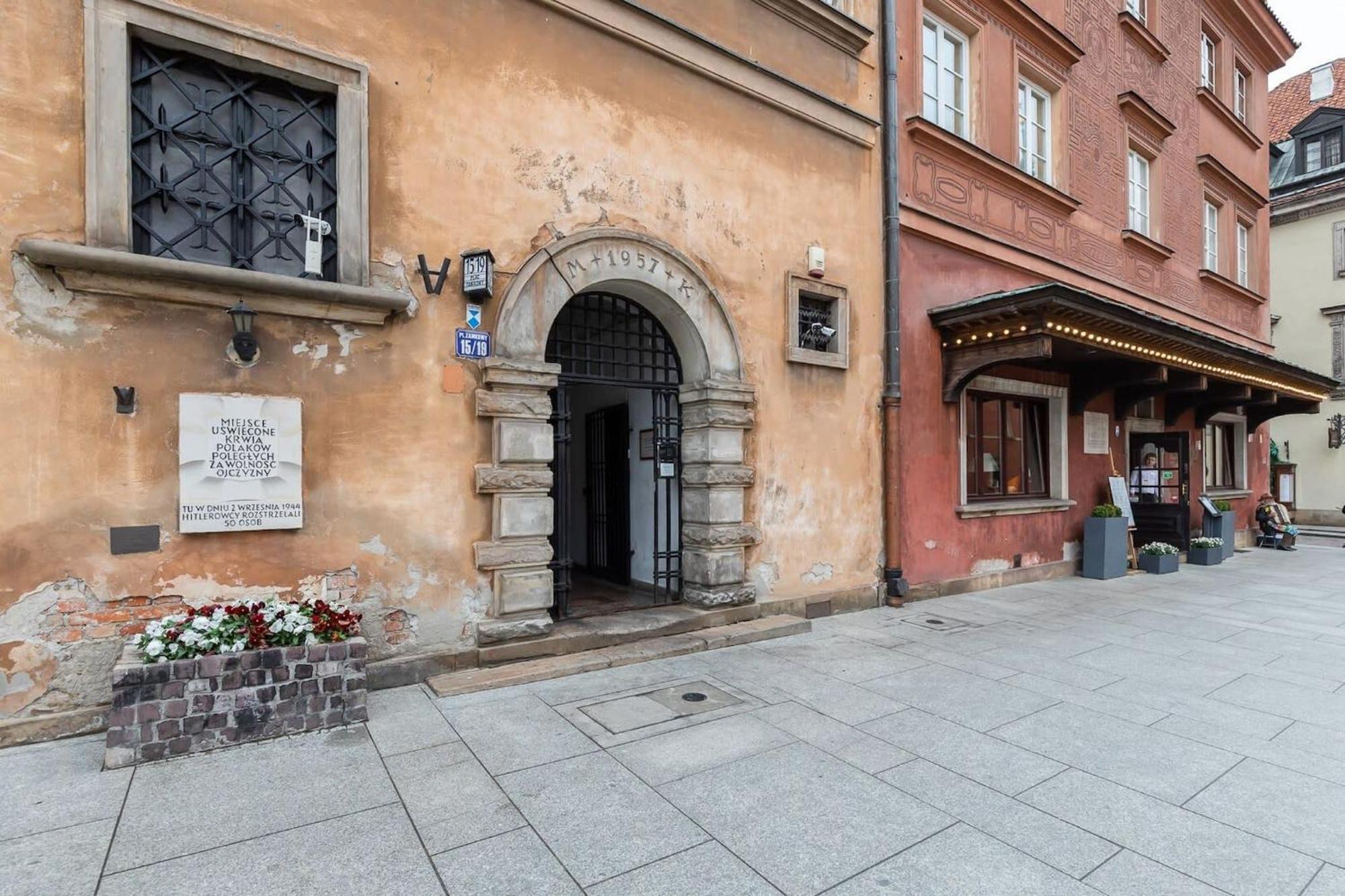 Plac Zamkowy - Apartment With City View By Noclegi Renters Varsovia Exterior foto